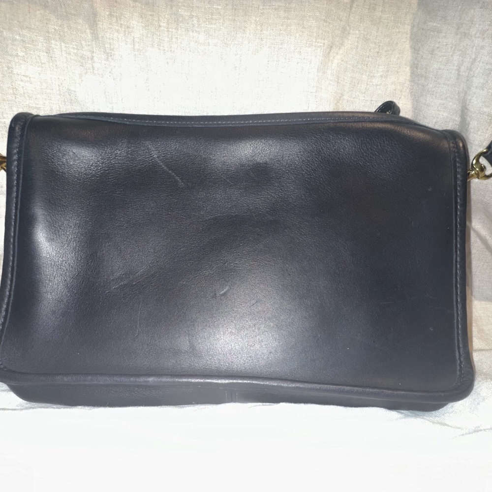 Coach Bag - Picture 3 of 7